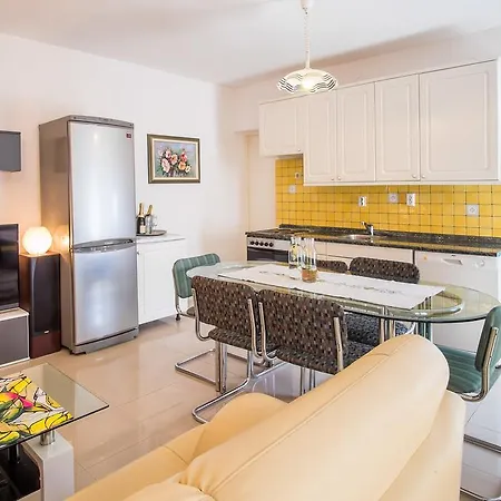 Katarina Apartment